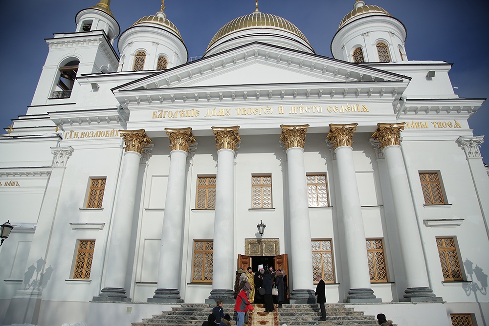 Новотихвинский монастырь в екатеринбурге фото