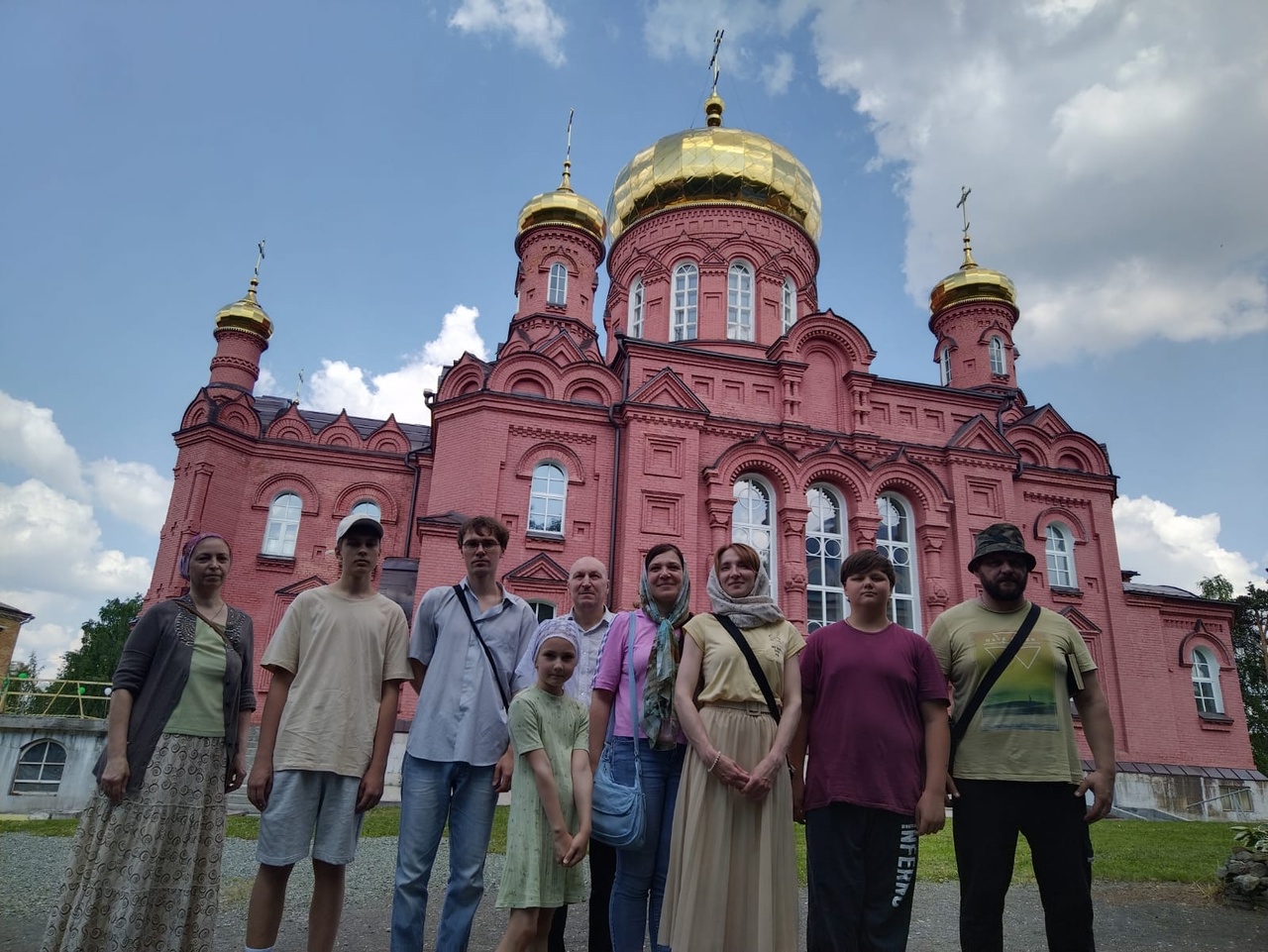 новокузнецк храм петра и февронии